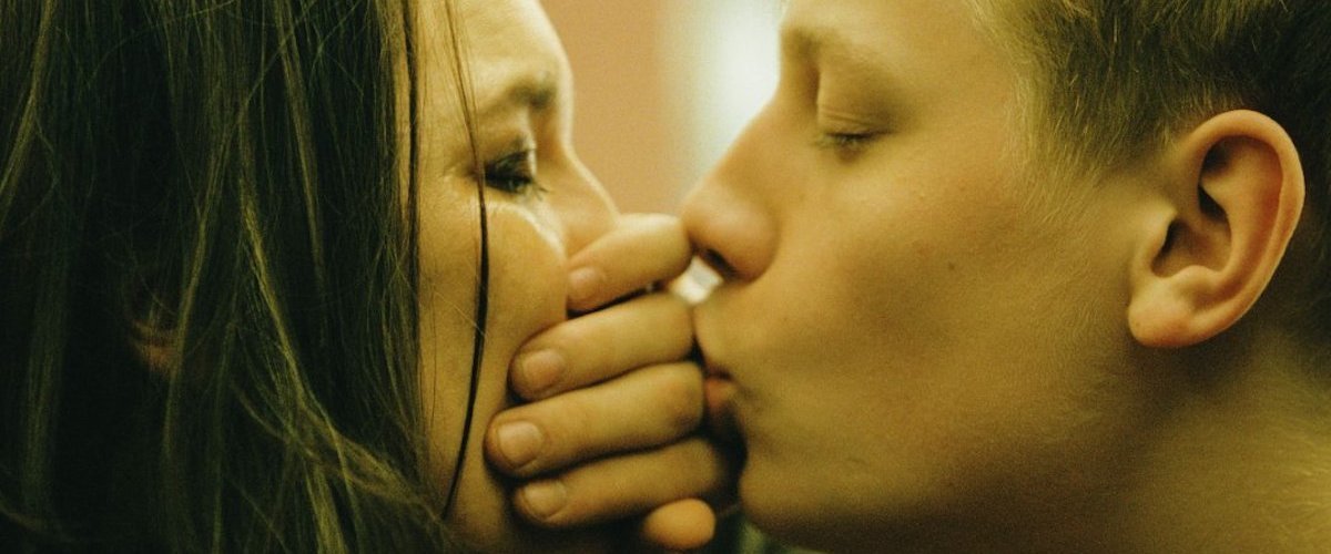 10 LESSER KNOWN MOVIES THAT ARE DIRECTED BY CANADIANS